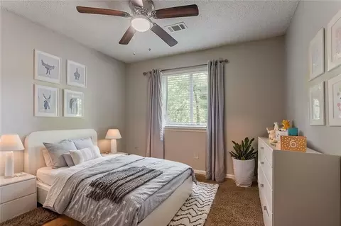 5383 Forest East Ln, Stone Mountain, GA 30088 photo 5