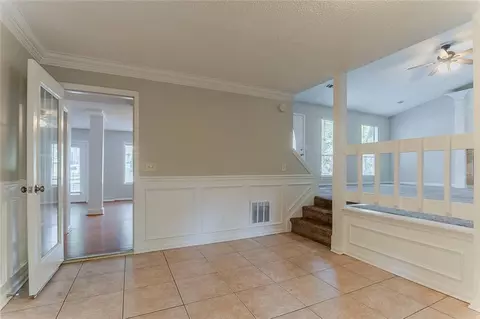 5383 Forest East Ln, Stone Mountain, GA 30088 photo 12