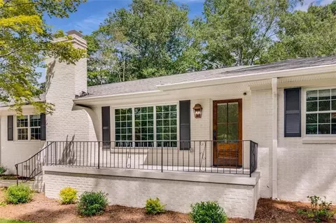 1328 Springdale Rd, Gainesville, GA 30501