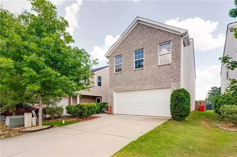 Exterior - 1574 Leonard St, Hampton, GA 30228 photo 2 of 4