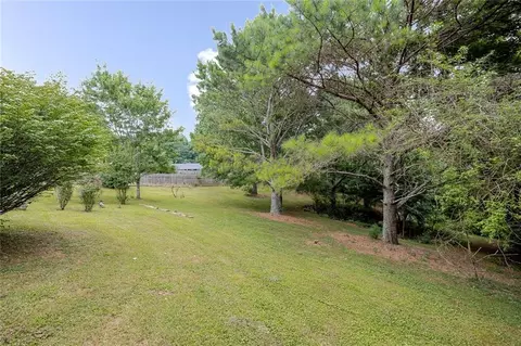 Exterior - 39 Hobson Ct, Jasper, GA 30143 photo 4 of 14