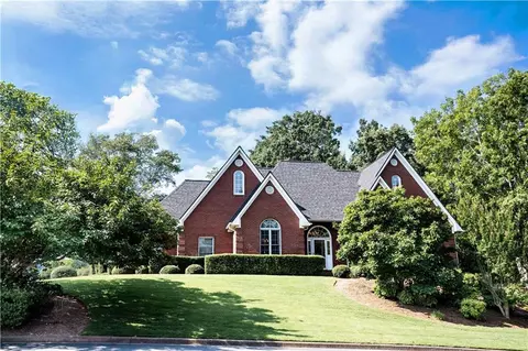 4607 Waters Edge Ln NW, Acworth, GA 30101