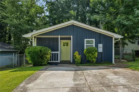 1696 Thomas St, Decatur, GA 30032
