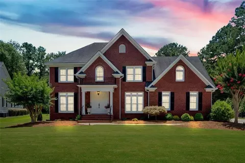 83 Glen Cove Dr, Cartersville, GA 30120