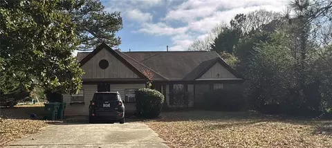 3390 Autumn Cherry Ct, Decatur, GA 30034