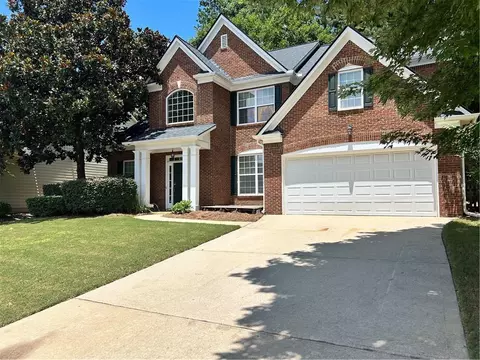 1038 Island View Ct, Buford, GA 30518