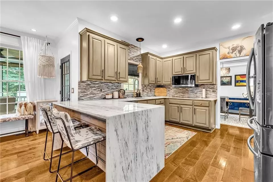 Kitchen - 2455 Stonevalley Ln, Cumming, GA 30041 photo 1 of 3