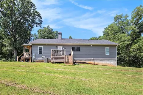 1016 Lord Rd, Commerce, GA 30530 photo 25