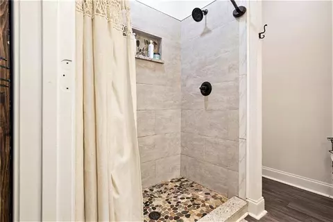 1016 Lord Rd, Commerce, GA 30530 photo 16