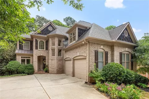 5355 Highland Pine Ln, Mableton, GA 30126