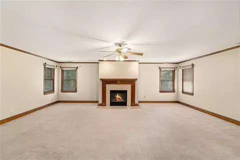 Living - 402 Clyde Ct, Mcdonough, GA 30252 photo 7 of 14