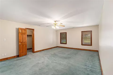 Bedroom - 402 Clyde Ct, Mcdonough, GA 30252 photo 6 of 10