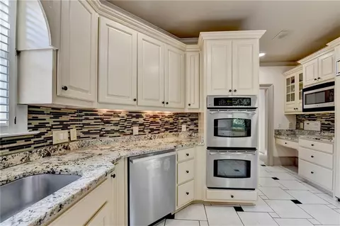 8455 Abingdon Ln, Duluth, GA 30097 photo 22