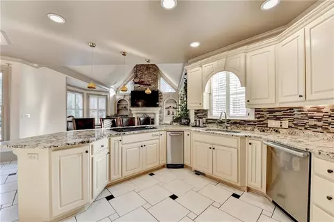 8455 Abingdon Ln, Duluth, GA 30097 photo 23