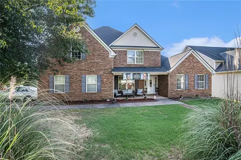 11069 Shadow Creek Ter, Hampton, GA 30228