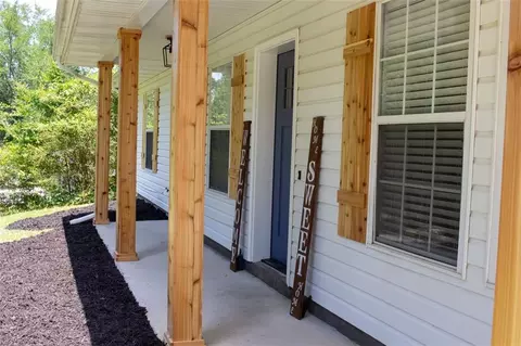 2252 Margaret Ct, Lithonia, GA 30058