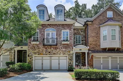 613 Nottaway Ln, Alpharetta, GA 30009