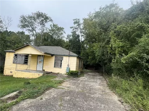 2059 Canton St, Macon, GA 31204