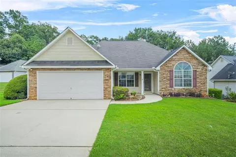 1890 Owens Trl, Rex, GA 30273