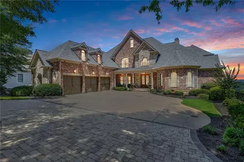 3620 Lake Ridge Ct, Gainesville, GA 30506