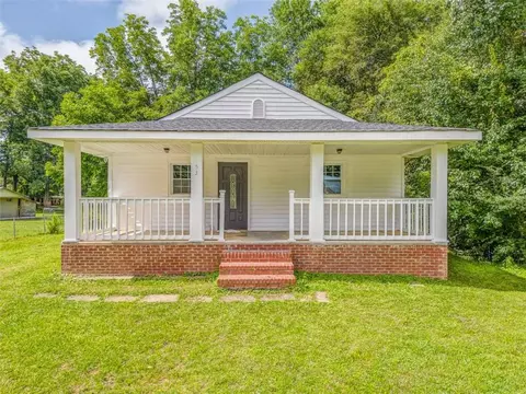 53 Knight Dr, Cedartown, GA 30125