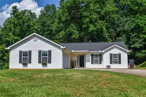 4858 Pine Hill Road Rd, Gainesville, GA 30507
