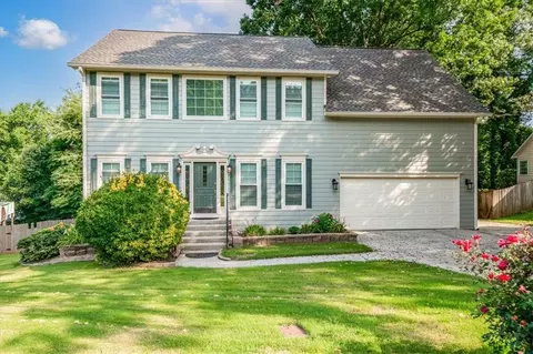740 Paris Dr, Lawrenceville, GA 30043