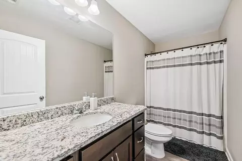 Bath - 20 Webb Ct, Jefferson, GA 30549 photo 1 of 1