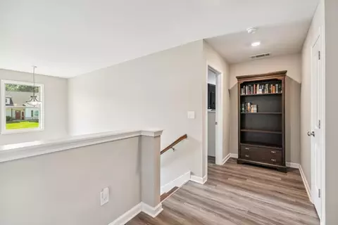 Entry Way - 20 Webb Ct, Jefferson, GA 30549 photo 5 of 6