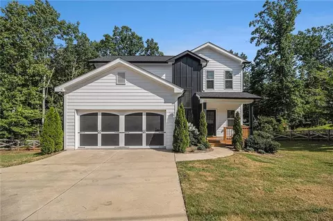 8615 Bethel Rd, Gainesville, GA 30506