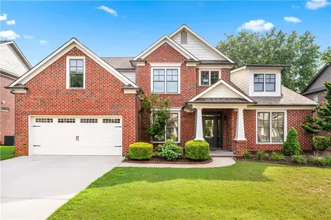 6112 Stillwater Trl, Flowery Branch, GA 30542