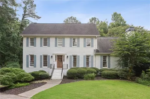 1054 Foreststone Way SW, Marietta, GA 30064