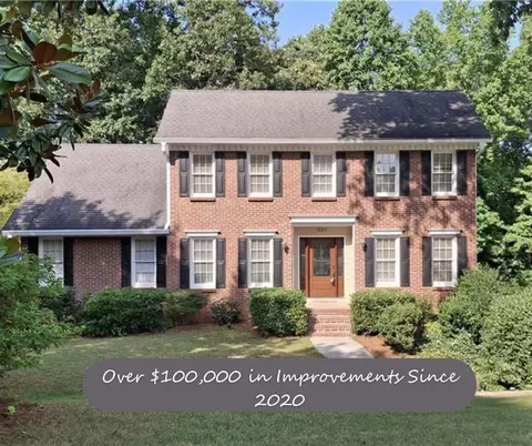 1131 Steeple Run, Lawrenceville, GA 30043