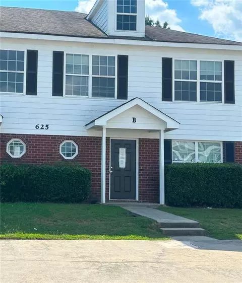 625 Mill Stone Blf #B, Monroe, GA 30655