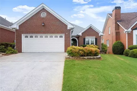 2323 Blackberry Ct, Snellville, GA 30078