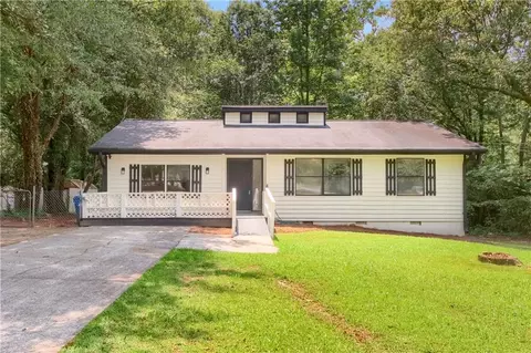 558 Newlin Ct, Lawrenceville, GA 30046