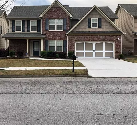 3299 Arbor Oaks Dr, Snellville, GA 30039