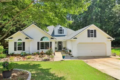 52 Kessle Lane Ln, Dallas, GA 30132