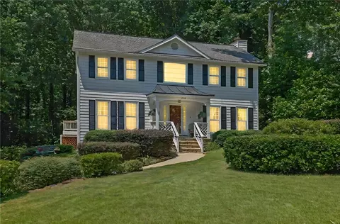 2140 Hamstead Ct, Suwanee, GA 30024