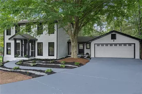 772 Brookwood Ter SW, Lilburn, GA 30047