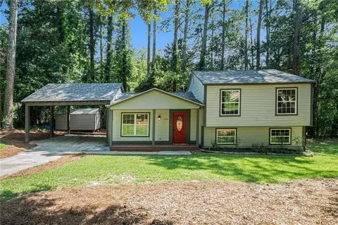 3195 Newcastle Way, Snellville, GA 30039