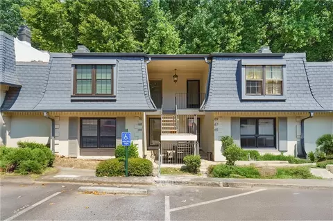 68 La Rue Pl NW, Atlanta, GA 30327