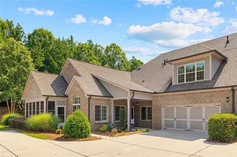 6042 Brookhaven Cir #3202, Johns Creek, GA 30097