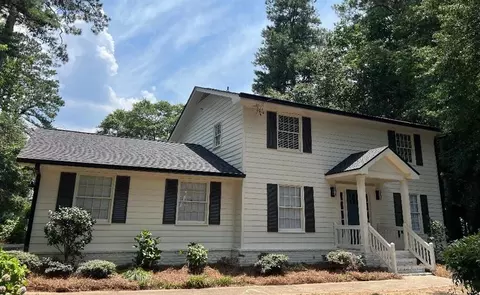 1789 Springhouse Ct, Lawrenceville, GA 30043