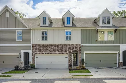 1078 Lawanna Dr, Marietta, GA 30062