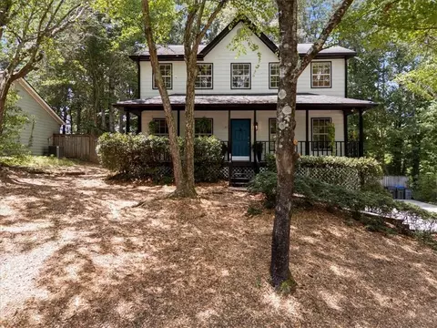 385 Roswell Farms Rd, Roswell, GA 30075