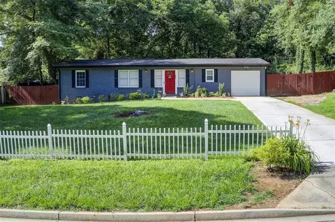 2619 Old Toney Rd, Ellenwood, GA 30294