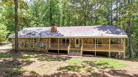 257 Martin Ln, Canton, GA 30114