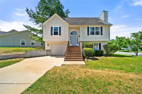 125 Fairhaven Trl, Fairburn, GA 30213