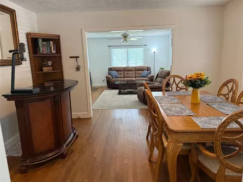 Dining - 708 E Church St, Monroe, GA 30655 photo 2 of 4